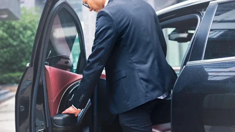 Airport Pickup and Drop-Off Service